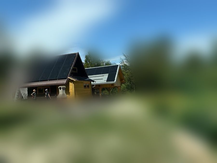 Izvedena sončna elektrarna