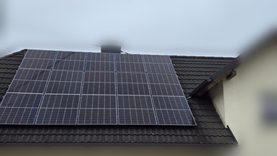 Izvedena sončna elektrarna