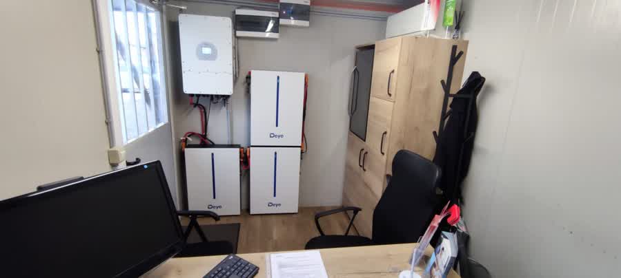 Vgrajena oprema sončne elektrarne